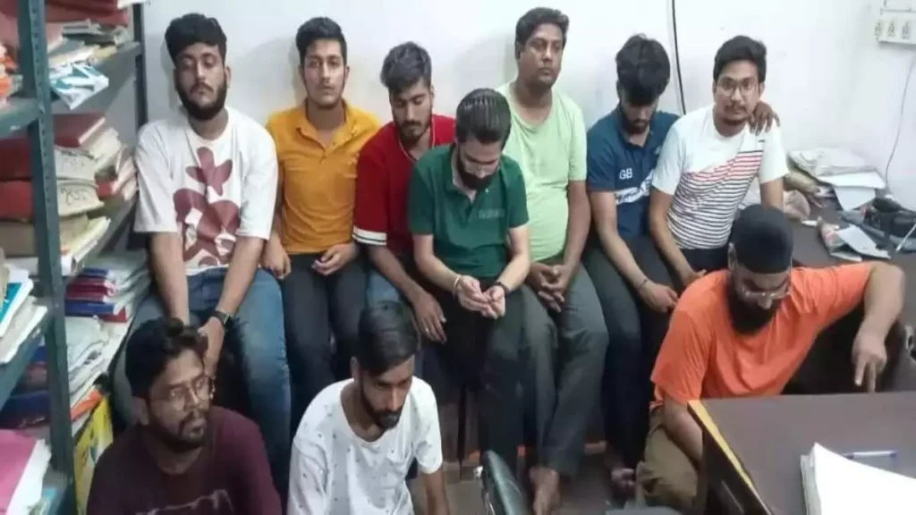 मेयर का भतीजा जुआ खेलते गिरफ्तार, कांग्रेस पार्षद भी Police की गिरफ्त में