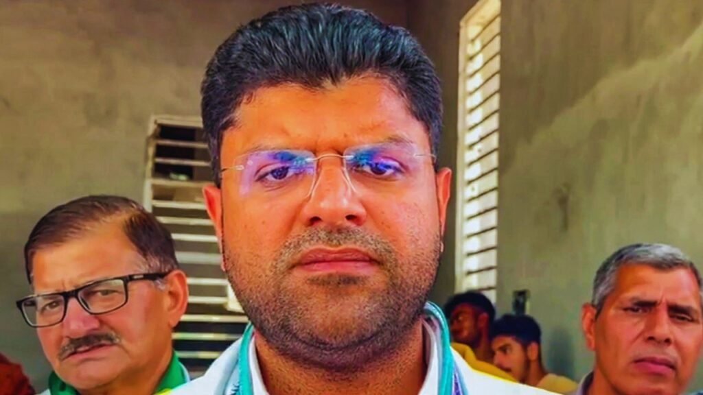 हरियाणा: चुनाव से पहले JJP में मची भगदड़, 3 दिन में 5 विधायकों ने छोड़ी पार्टी, आगे और भी जाएंगे?