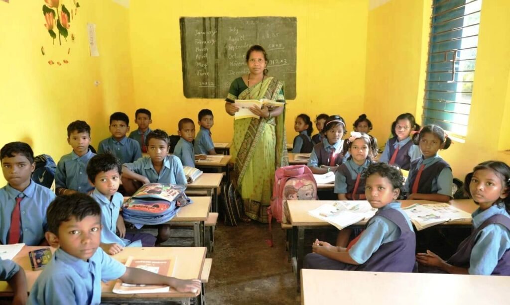 डीएमएफ से 60 से अधिक नए स्कूल भवन और 10 पीएचसी में बाउण्ड्री-वॉल निर्माण स्वीकृत