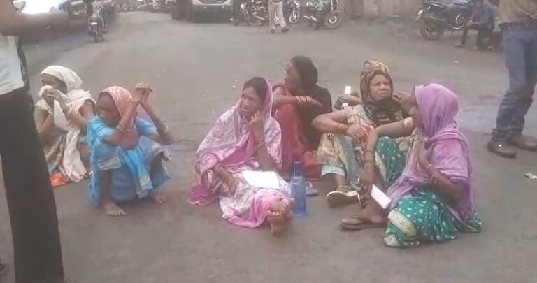 कोरबा की बेटी से MP में बलात्कार के बाद हत्या, खिड़की में फंदे से बंधी बैठी मिली नग्न लाश