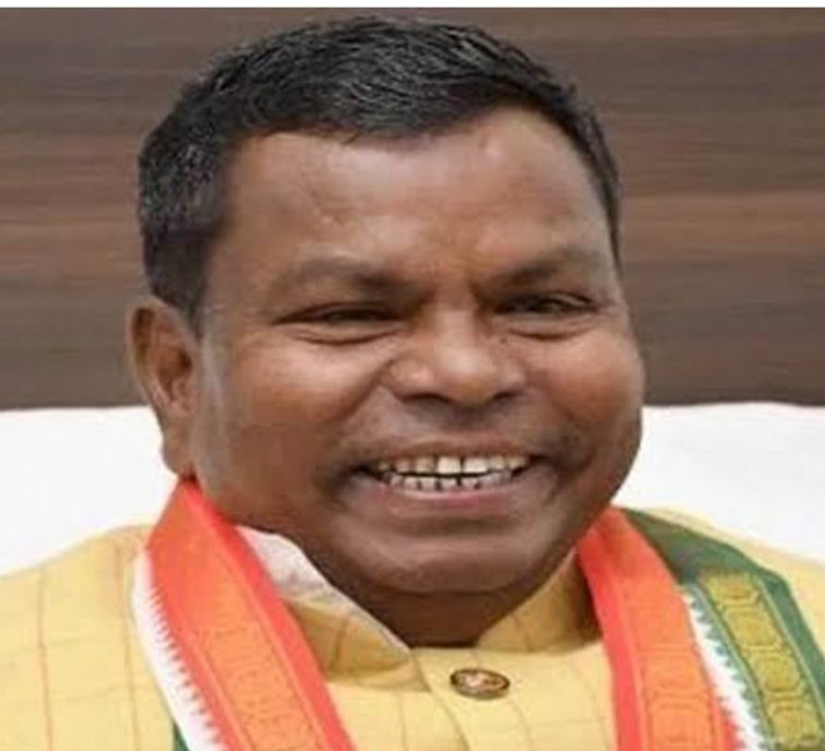 AICC ने आदिवासी सलाहकार परिषद बनाई, छत्तीसगढ़ के 8 नेता शामिल—कैद में बंद विधायक कवासी लखमा का नाम भी सूची में